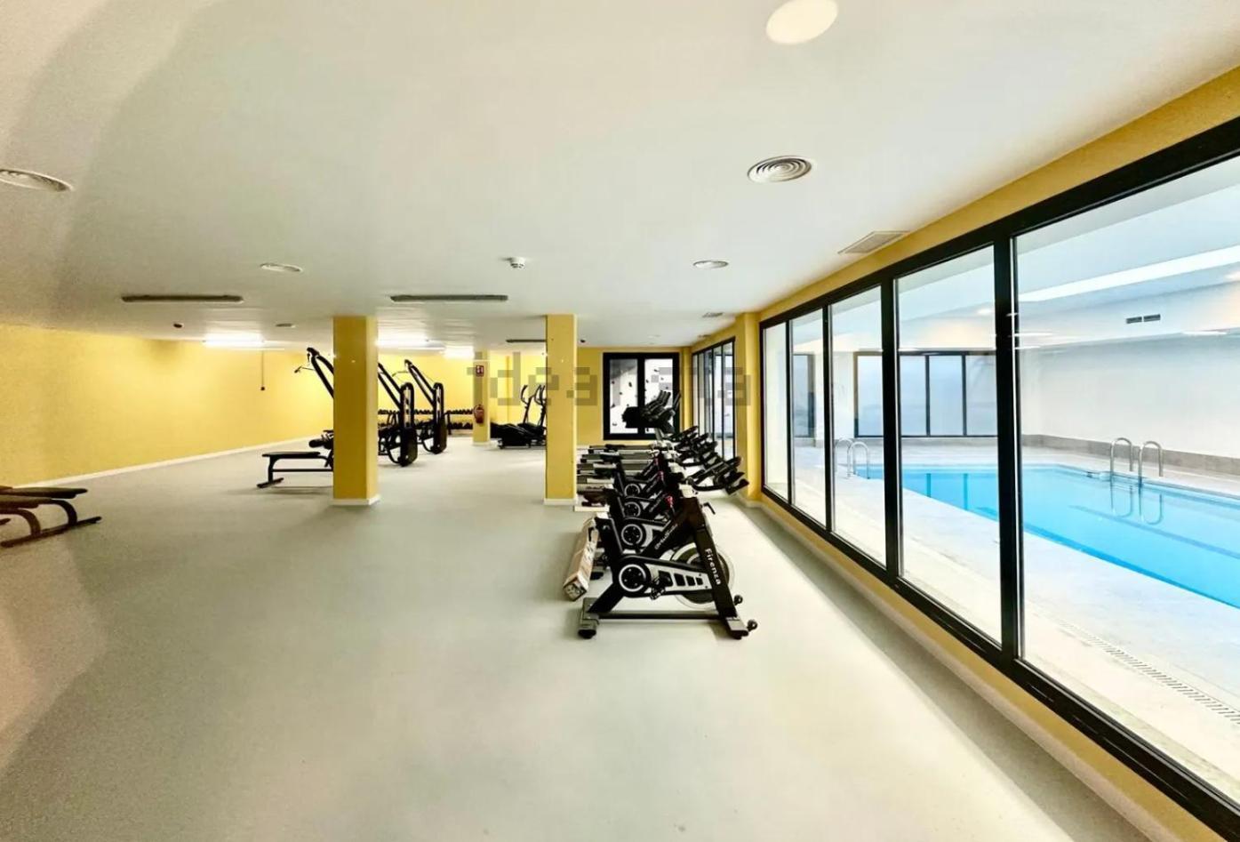 Estudios Homer Y Disney Con Piscina Climatizada, Piscina Exterior,Gimnasio, Coworking, Padel,Netflix Y Wifi Gratis Сан-Себастиан-де-лос-Рейес Экстерьер фото